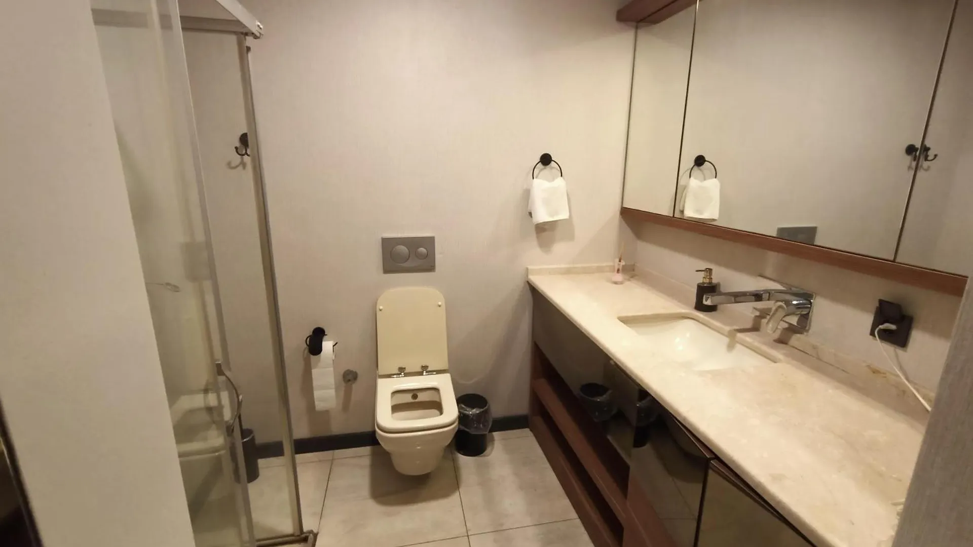 Aparthotel New Falcon Palas Otel Istanbul