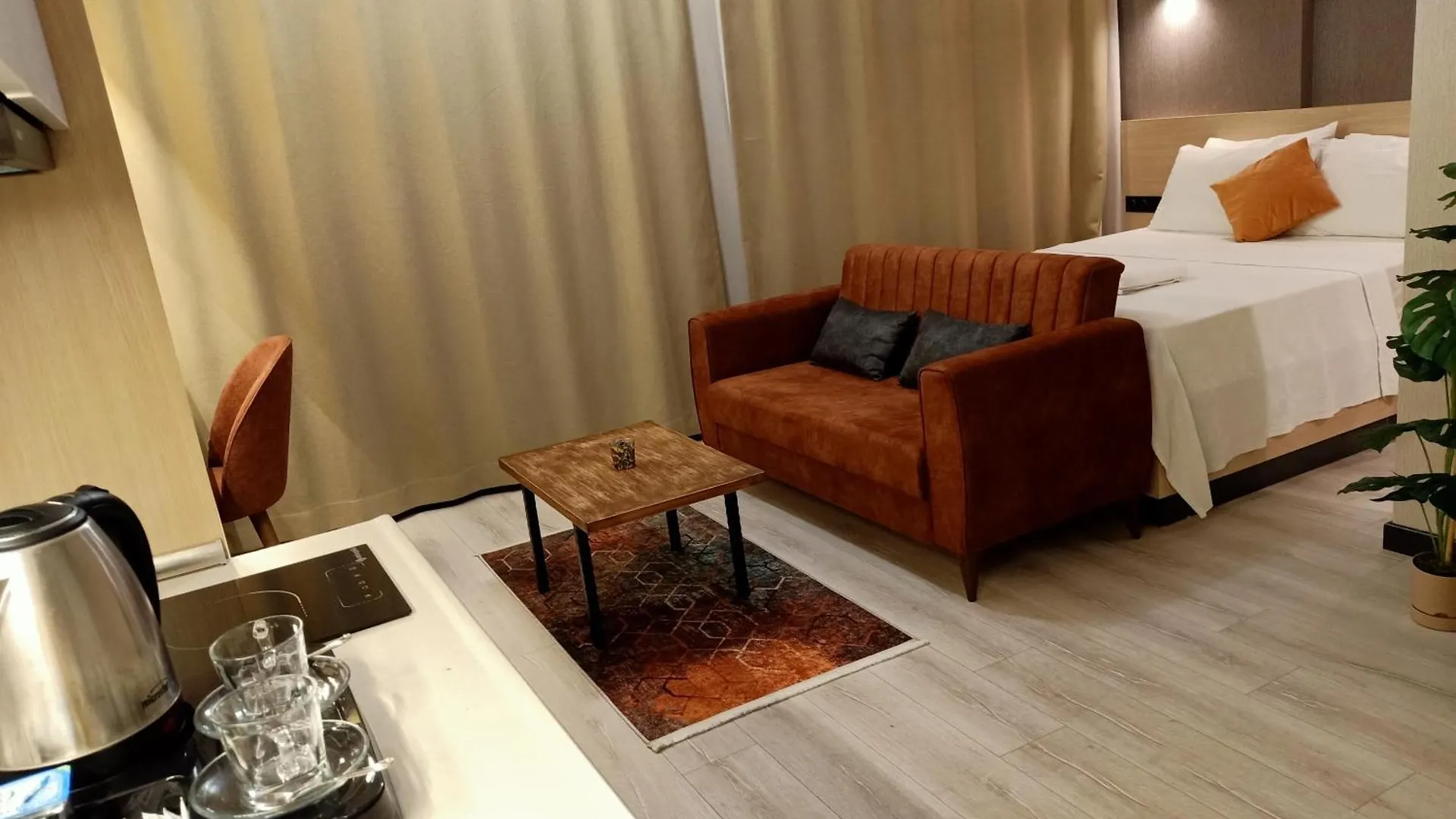 Aparthotel New Falcon Palas Otel Istanbul Turkey